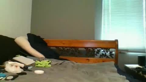 comphankjames online show from 8, 9, 2025