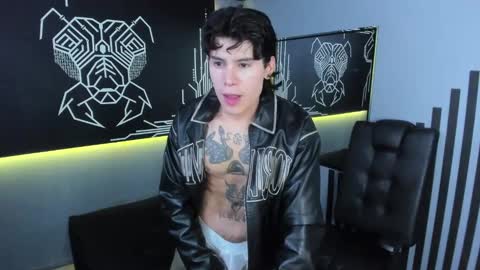 Snapshot of connor_davis chatting on 5, 12, 2024 connor_davis online show from 5, 12, 2024