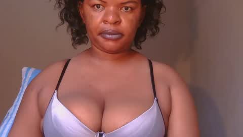 Snapshot of conny685249 chatting on 12, 1, 2025 conny online show from 12, 1, 2025