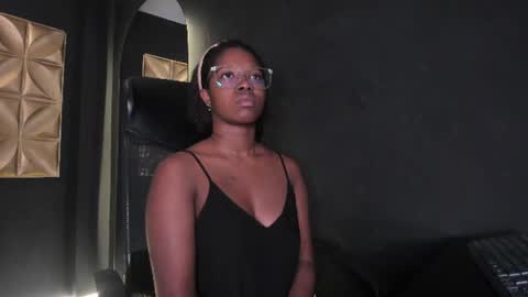 Snapshot of connywellss chatting on 26, 6, 2026 Nilo Solem online show from 26, 6, 2026