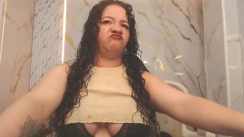 Snapshot of cony_curly_b chatting on 10, 7, 2026 Online 2200 - 0600 online show from 10, 7, 2026