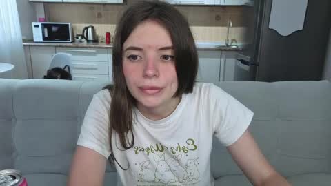 Snapshot of cookies_duo chatting on 14, 5, 2026 Alice untill 16 th February online show from 14, 5, 2026