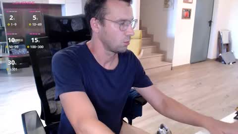 Snapshot of coolnerdguy79 chatting on 11, 9, 2025 coolnerdguy79 online show from 11, 9, 2025