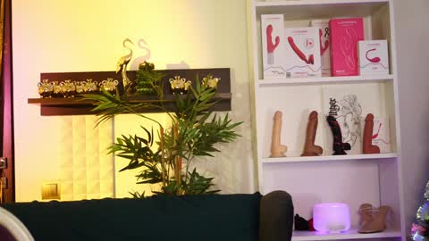 Ginger The Cringer online show from 12, 1, 2025