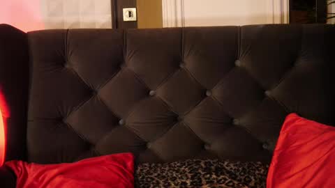 Ginger The Cringer online show from 20, 2, 2025