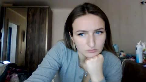 cora_fora online show from 24, 4, 2026