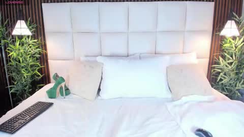 Coral online show from 14, 9, 2025