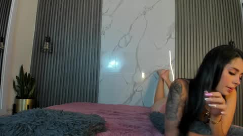 C O R A L  C A L I O P E   online show from 8, 3, 2025