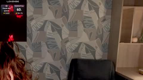 Leya online show from 3, 11, 2025