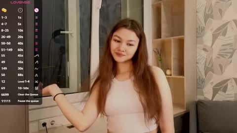 Leya online show from 9, 11, 2025