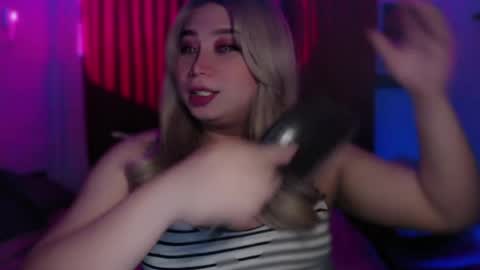 Snapshot of corefinder_xx chatting on 2, 4, 2026 corefinder_xx online show from 2, 4, 2026