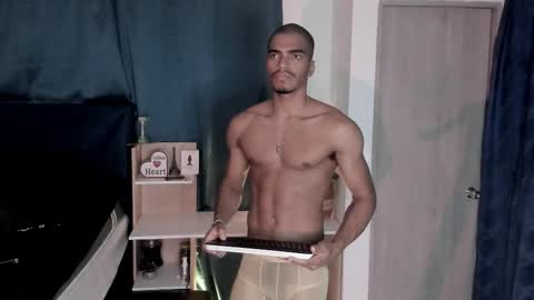 CoreyGlover online show from 28, 2, 2026