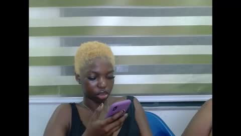 cornxcuntx online show from 23, 11, 2025