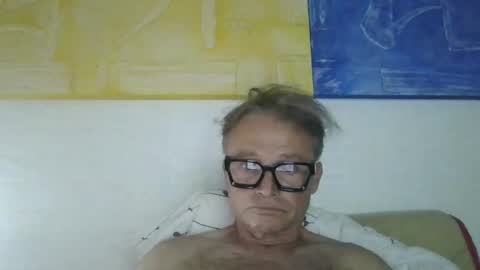 coroa4u online show from 24, 11, 2025