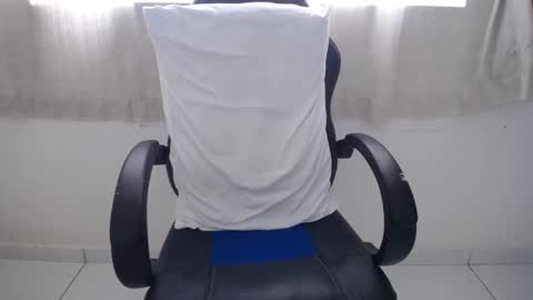 corolaxxl online show from 14, 10, 2025