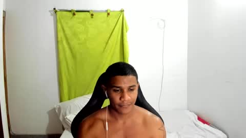 Snapshot of corzoethan chatting on 25, 6, 2026 Ethan online show from 25, 6, 2026