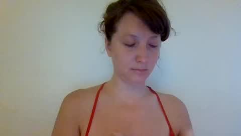 Snapshot of cosmiccoquette chatting on 8, 9, 2025 mamimaritza online show from 8, 9, 2025