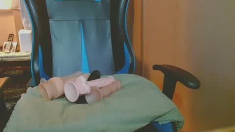 Snapshot of cosmicjones88 chatting on 10, 3, 2025 cosmicjones88 online show from 10, 3, 2025