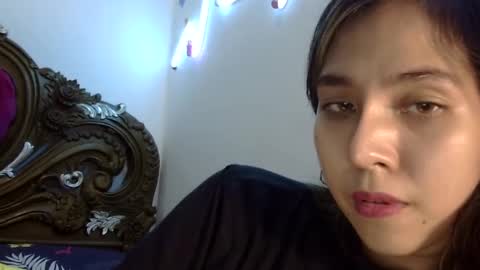 Liz Gwyneth Charlota online show from 27, 1, 2025