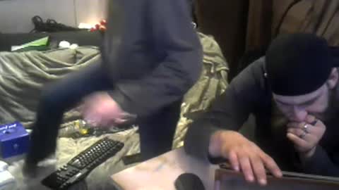 Alaskawildcouple online show from 6, 1, 2025