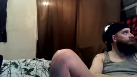 Alaskawildcouple online show from 9, 3, 2025