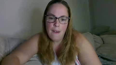 Snapshot of countrylovin2018 chatting on 13, 9, 2025 Fallen Angel 21 online show from 13, 9, 2025