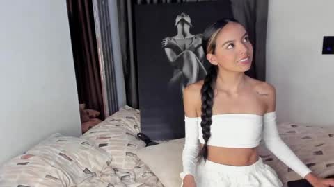 couple_funnyy online show from 15, 5, 2026