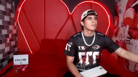 Snapshot of couple_sexxy7 chatting on 30, 9, 2025 MIA LIZ AND SAM online show from 30, 9, 2025