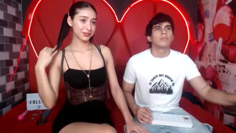 Snapshot of couple_sexxy7 chatting on 4, 10, 2025 MIA LIZ AND SAM online show from 4, 10, 2025