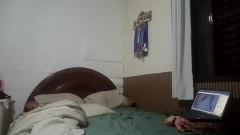 Snapshot of couplehot1515 chatting on 15, 2, 2026 couplehot1515 online show from 15, 2, 2026