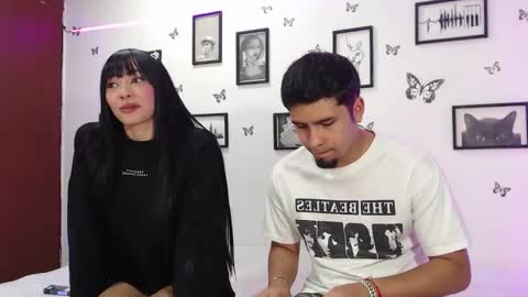 Snapshot of coupsextop chatting on 23, 2, 2025 Juli and Liam online show from 23, 2, 2025