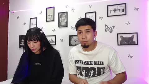 Snapshot of coupsextop chatting on 23, 2, 2025 Juli and Liam online show from 23, 2, 2025
