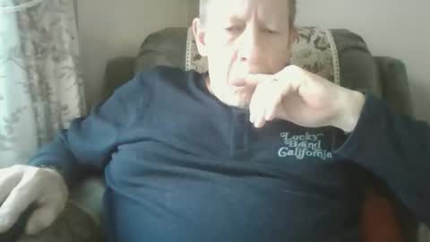 courieral1 online show from 3, 12, 2025