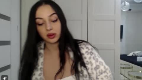 Courtney online show from 11, 2, 2026