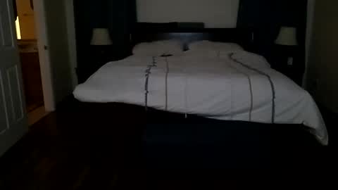 cowboyridesagain70 online show from 11, 10, 2025