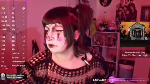 Snapshot of cowjuggie chatting on 31, 10, 2025 Katxce online show from 31, 10, 2025