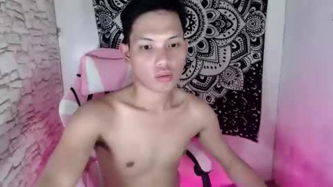 Snapshot of coxckydale chatting on 29, 10, 2025 coxckydale online show from 29, 10, 2025