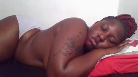 Snapshot of cozy_dion chatting on 7, 12, 2024 Erykah online show from 7, 12, 2024