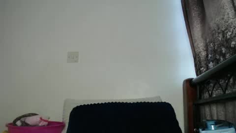 Snapshot of cozy_dion chatting on 26, 6, 2026 Erykah online show from 26, 6, 2026