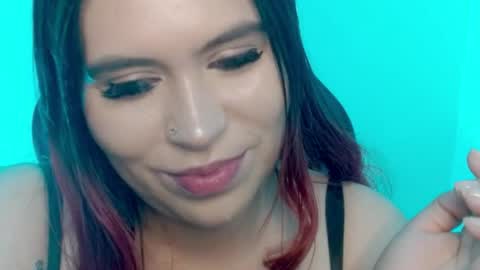 Snapshot of cozy_kitty chatting on 8, 5, 2026 cozy_kitty online show from 8, 5, 2026