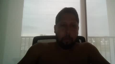 Snapshot of cr1585 chatting on 21, 10, 2025 Rico TicoAmigas online show from 21, 10, 2025