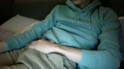 Snapshot of crackiee13 chatting on 24, 2, 2026 KellyFemboy online show from 24, 2, 2026