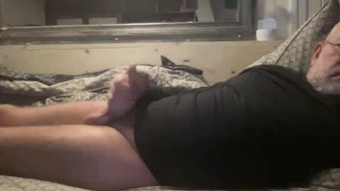 Snapshot of crapaud75018 chatting on 5, 1, 2025 crapaud75018 online show from 5, 1, 2025