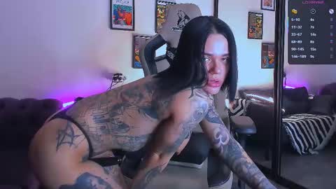 Snapshot of crazy_baby69 chatting on 30, 11, 2025 online show from 30, 11, 2025