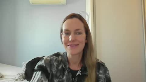 Anny online show from 28, 11, 2025