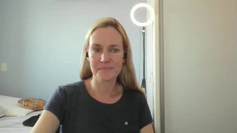 Anny online show from 12, 1, 2026