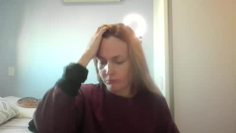Snapshot of crazyanny chatting on 18, 6, 2026 Anny online show from 18, 6, 2026