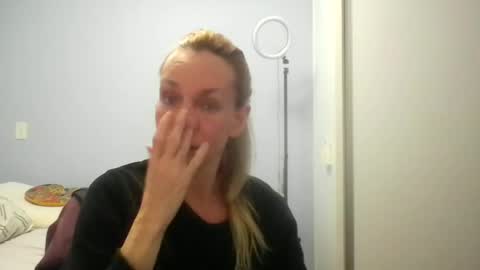 Snapshot of crazyanny chatting on 19, 6, 2026 Anny online show from 19, 6, 2026