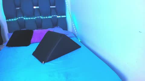 crazybaby_squirt online show from 27, 6, 2026