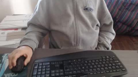 Creamormilk online show from 2, 10, 2025